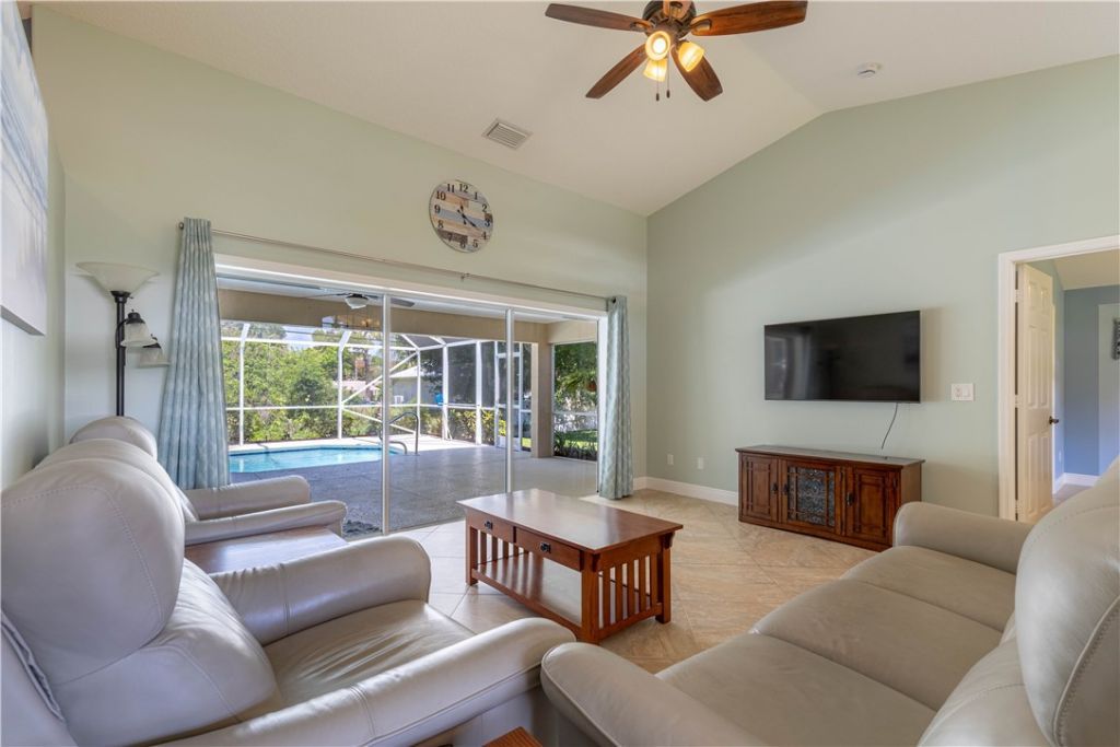 414 Ash Street, Sebastian, FL 32958 Photo
