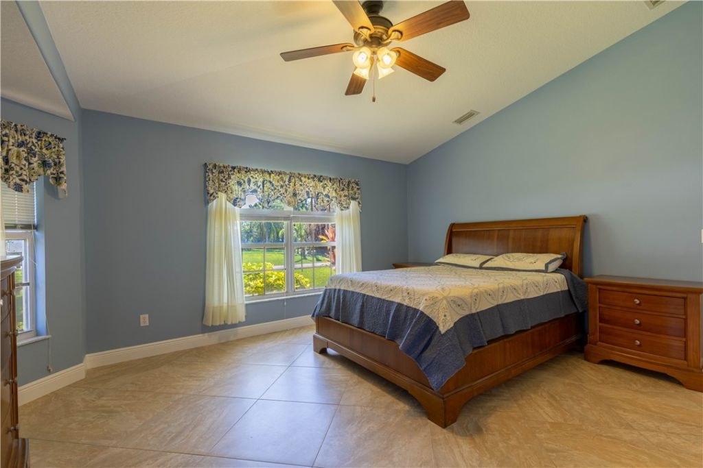 414 Ash Street, Sebastian, FL 32958 Photo
