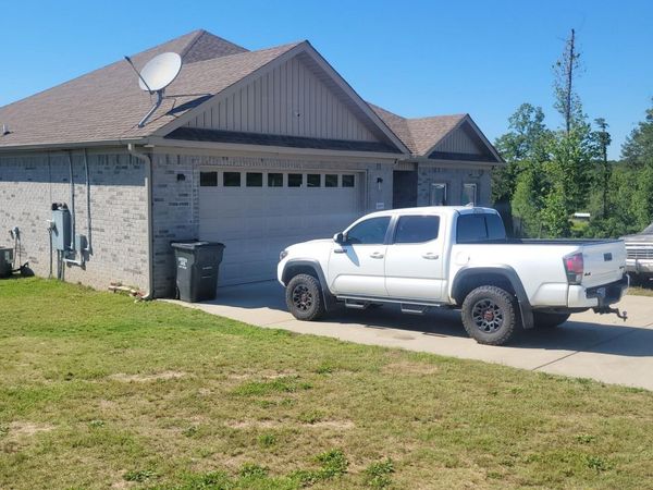 26543 S Sardis Road , Bauxite, AR 72011