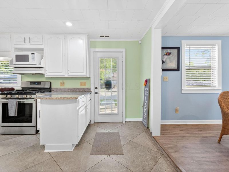8981 Oatman Drive, Lakeview, OH 43331 Photo 6