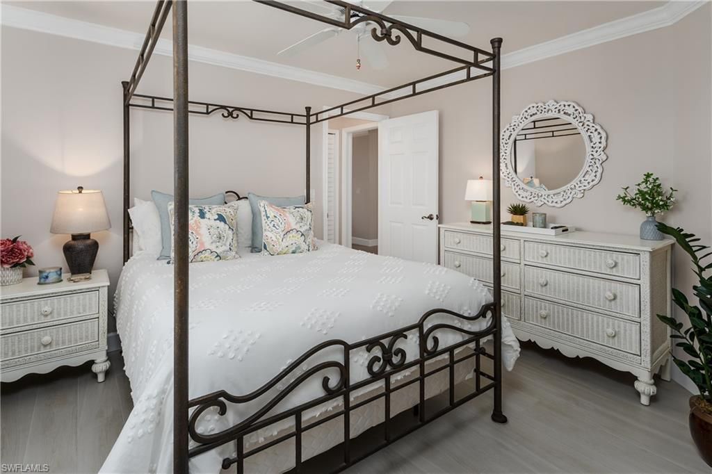 7046 Barrington Cir , Unit 202, Naples, FL 34108 Photo