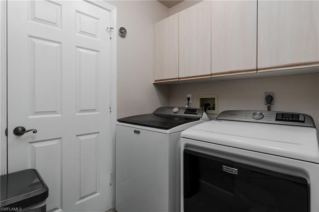 7046 Barrington Cir , Unit 202, Naples, FL 34108 Photo
