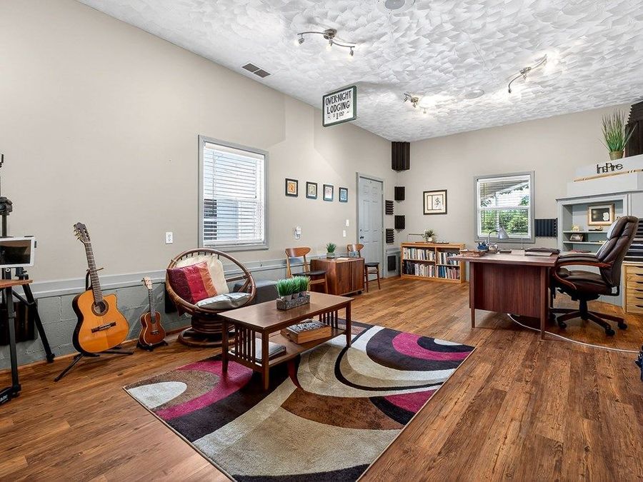 Property Image 24