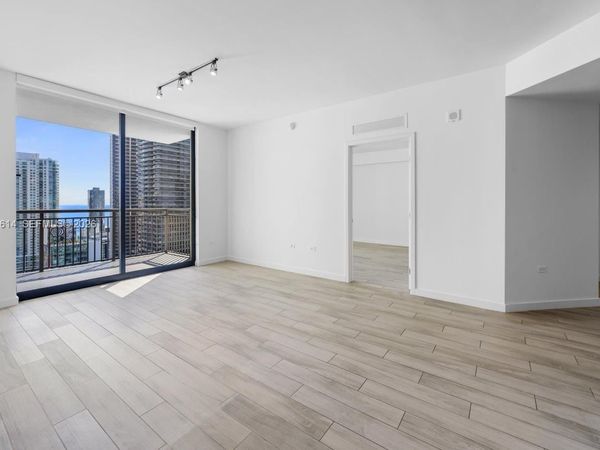 999 SW 1st Ave , Unit 2911, Miami, FL 33130