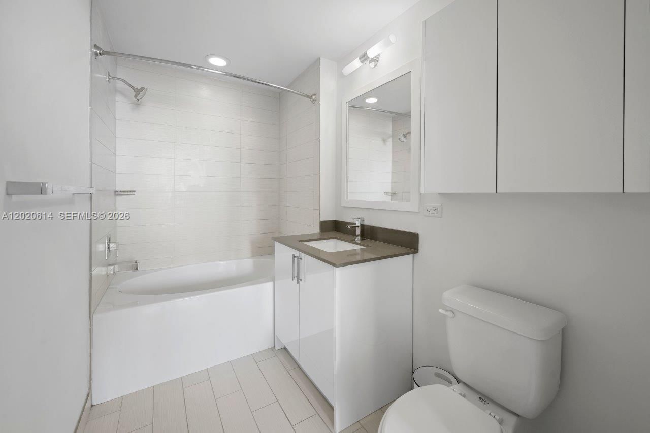 999 SW 1st Ave , Unit 2911, Miami, FL 33130 Photo