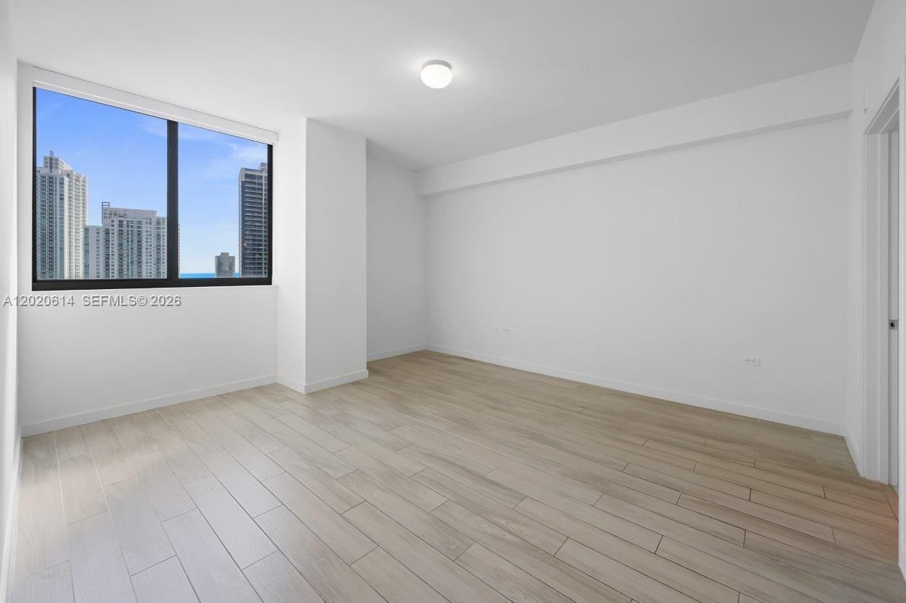 999 SW 1st Ave , Unit 2911, Miami, FL 33130 Photo