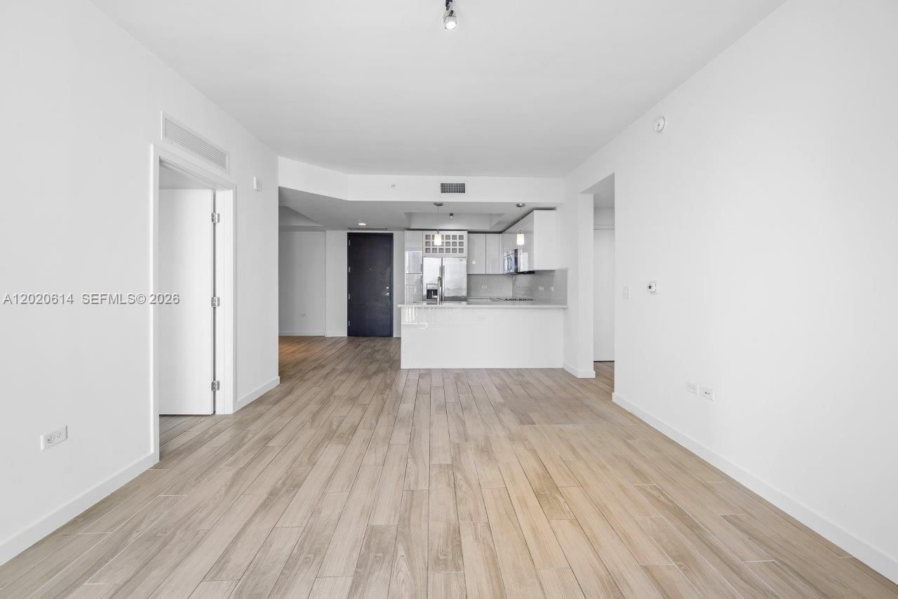 999 SW 1st Ave , Unit 2911, Miami, FL 33130 Photo