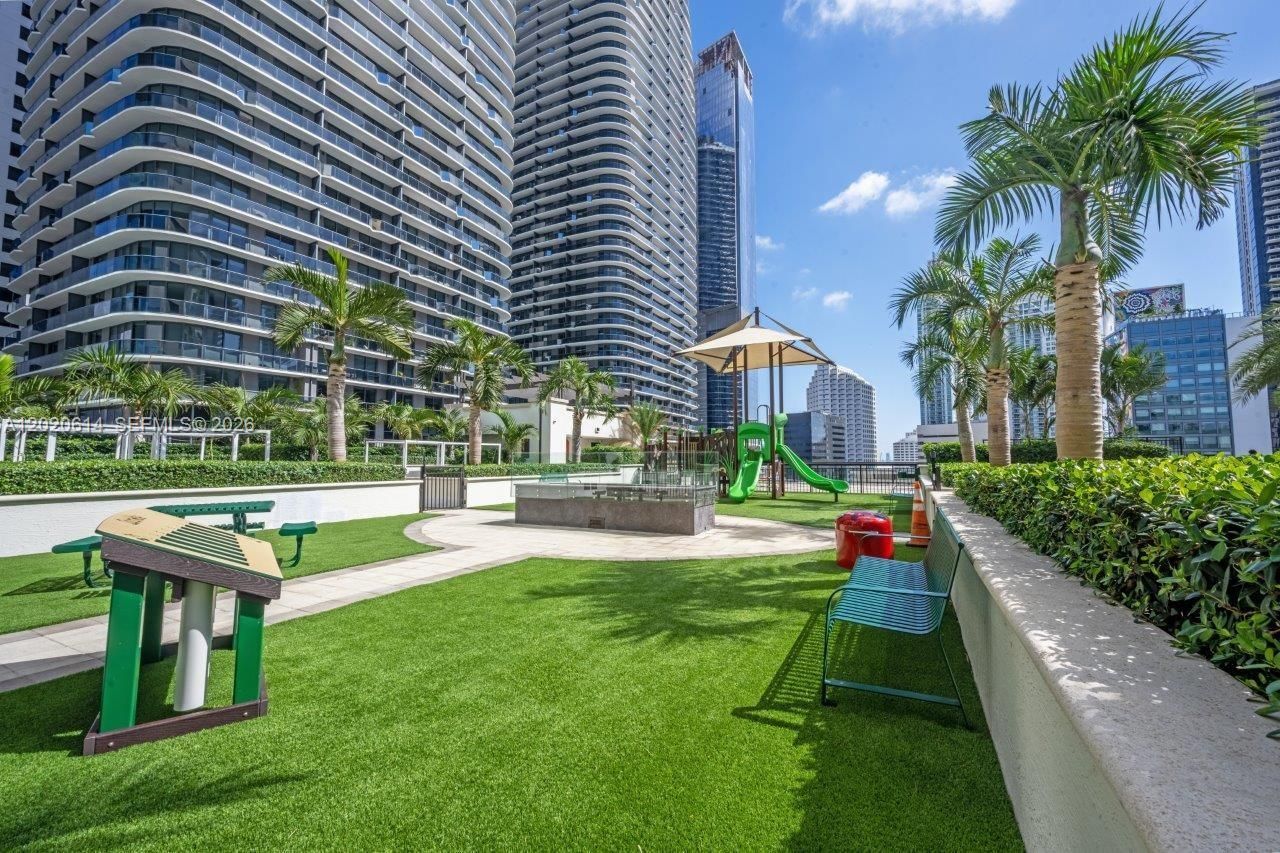 999 SW 1st Ave , Unit 2911, Miami, FL 33130 Photo