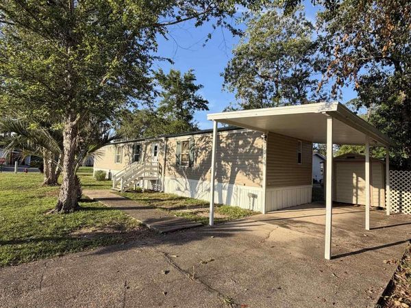 1125 Ridgewood Drive, Lillian, AL 36549