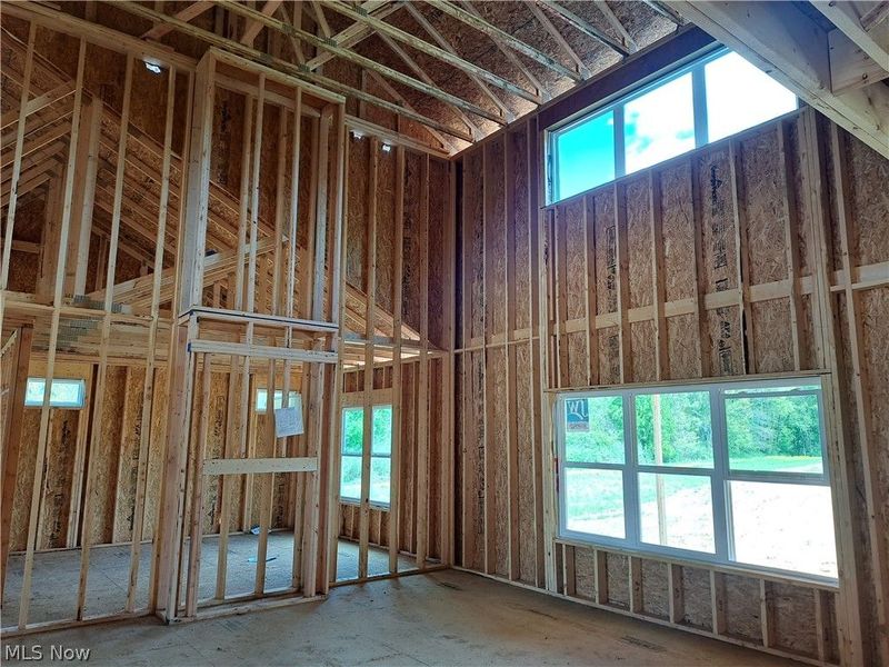 8156 Lake O Springs Avenue NW, North Canton, OH 44720 Photo 2