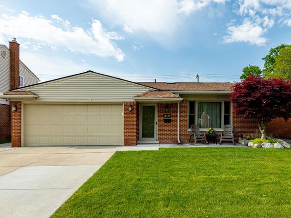 32647 Hees Street, Livonia, MI 48150