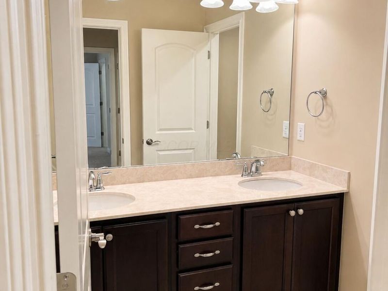 3818 Rennes, Columbus, OH 43221 Photo 20