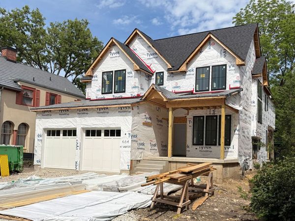 664 N Webster Street, Naperville, IL 60563