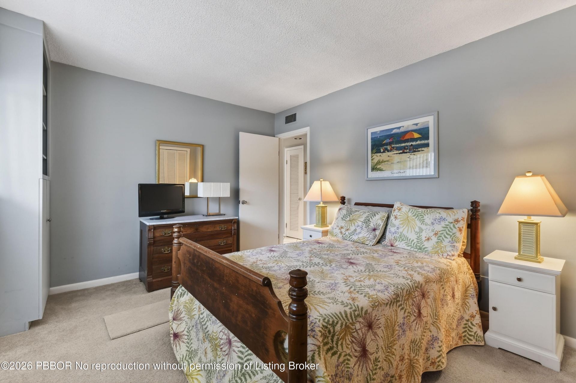 139 Sunrise Avenue, Unit 207, Palm Beach, FL 33480 Photo