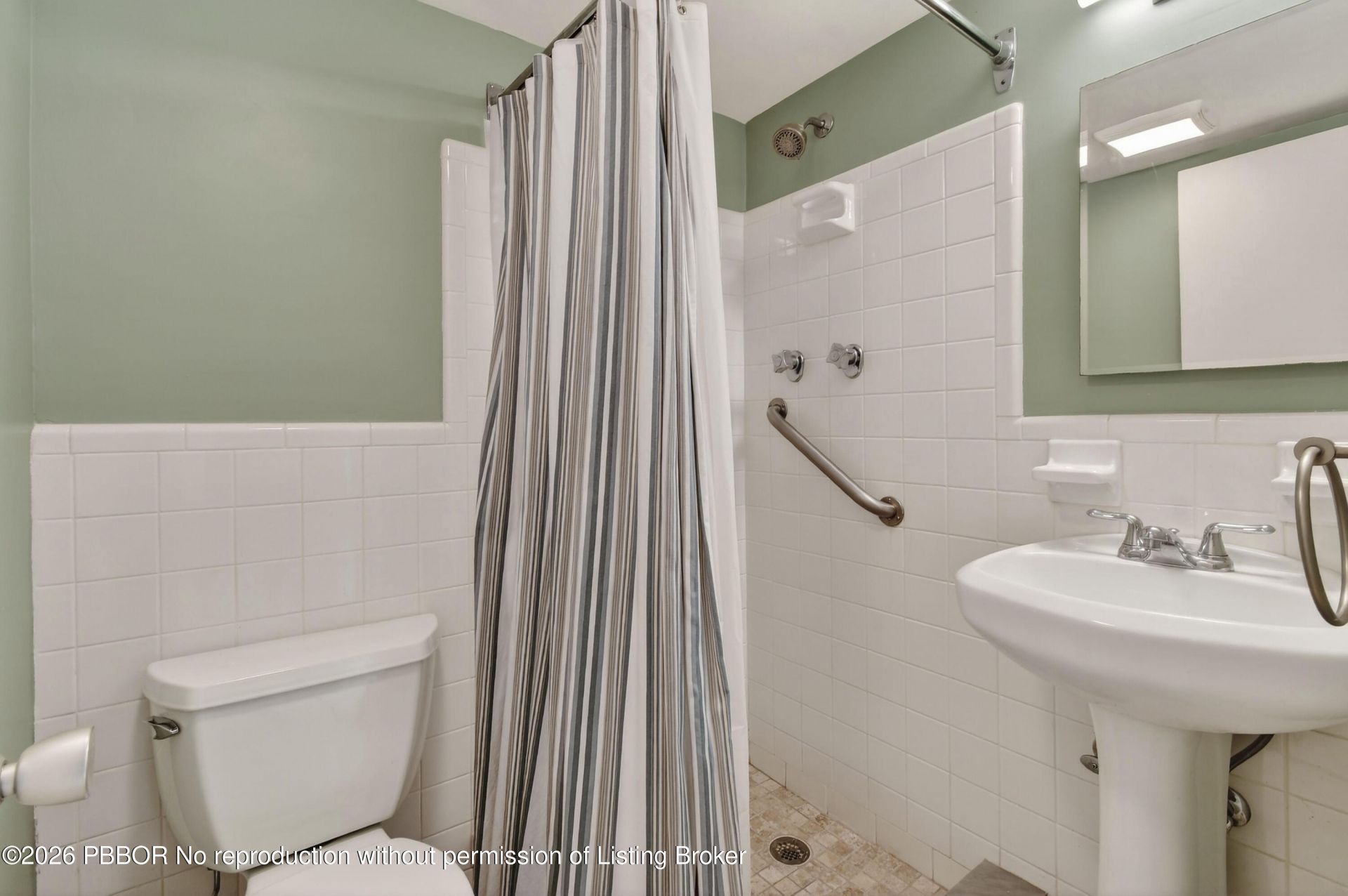 139 Sunrise Avenue, Unit 207, Palm Beach, FL 33480 Photo