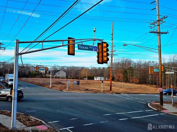 1122 Marlboro Road , Old Bridge, NJ 08857
