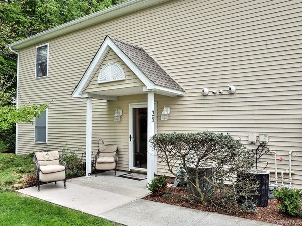 25 Village Cove , Warwick, NY 10990