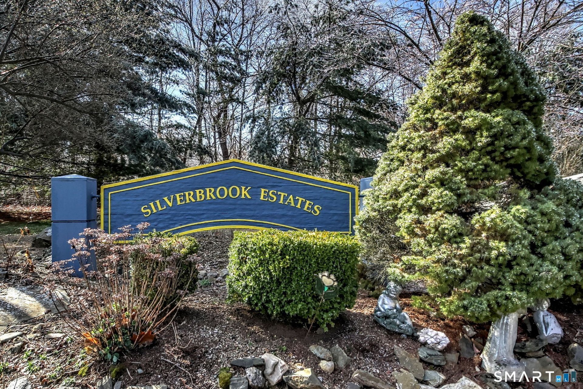 67 Red Cedar, Orange, CT 06477 Main Photo