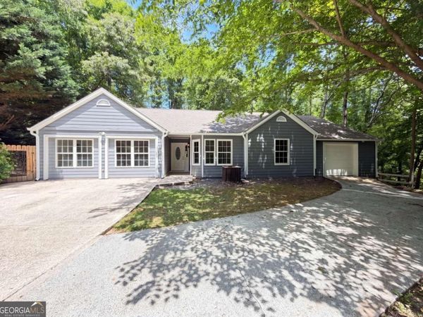 1121 Canvas Back Drive, Woodstock, GA 30189