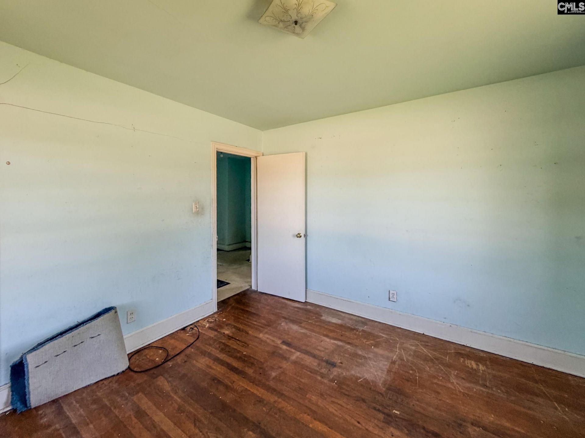 929 Mt Gallant Drive  Photo 11