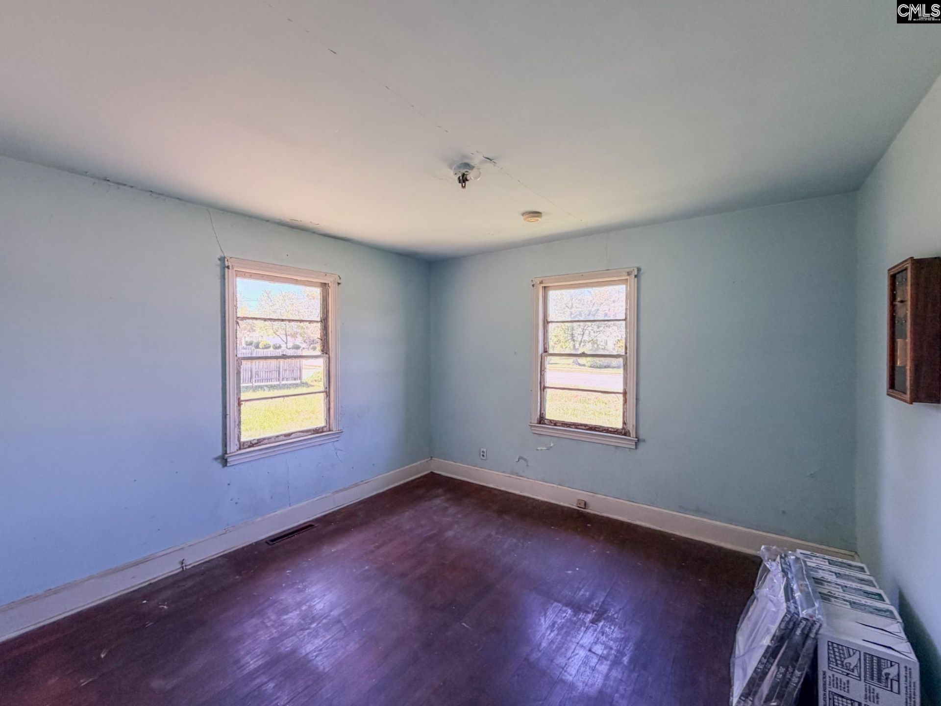 929 Mt Gallant Drive  Photo 12