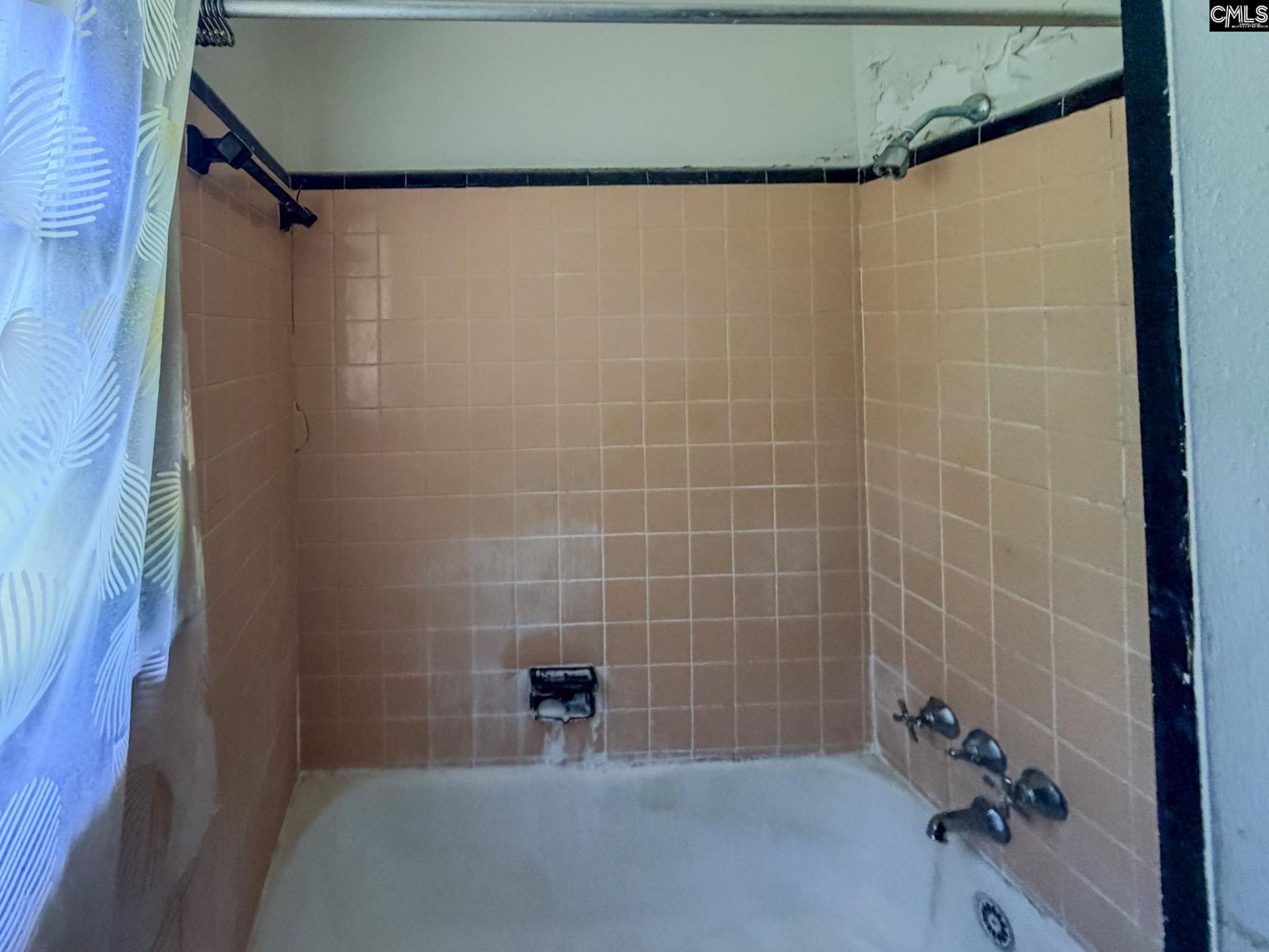 929 Mt Gallant Drive  Photo 9