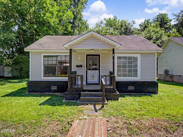 510 Barnes Drive , Trenton, TN 38382