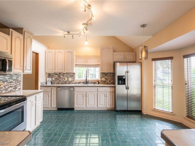 4534 Cobblestone Trail, Ravenna, OH 44266 Photo 7