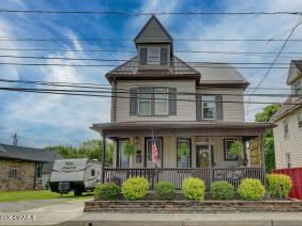126 W 9TH Street , Bloomsburg, PA 17815