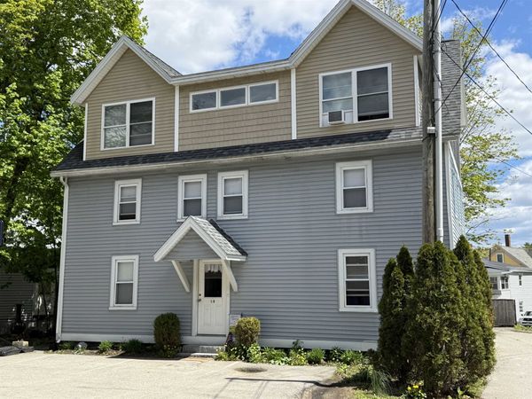 5 1/2 Spring Street, Newmarket, NH 03857