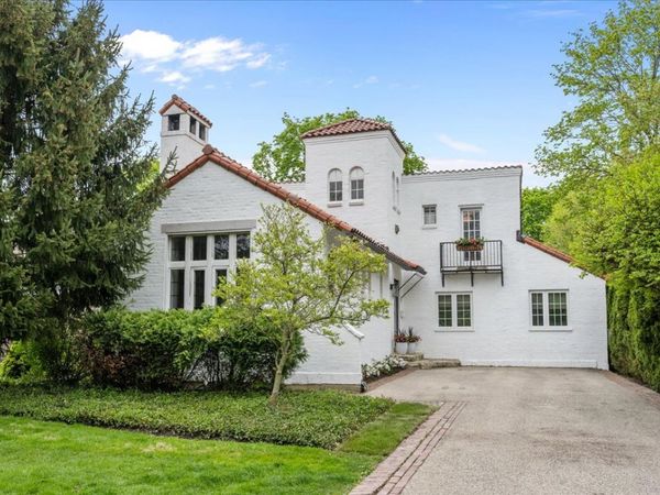 1208 Oak Street , Winnetka, IL 60093