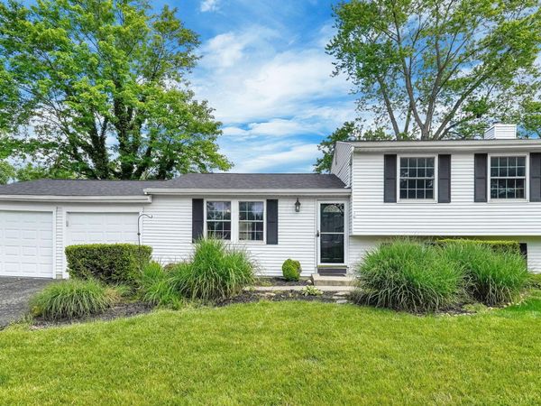 4350 Valley Quail Boulevard N, Westerville, OH 43081