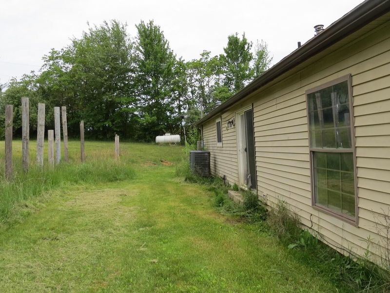 4311 Pine Grove Road SW, Amanda, OH 43102 Photo 12