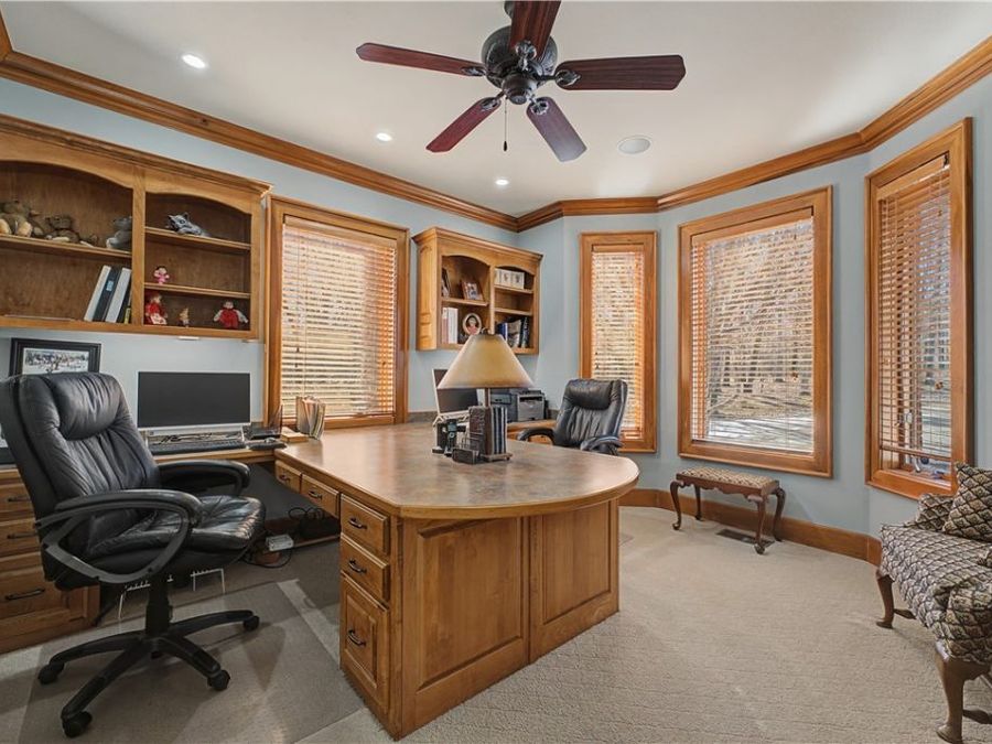 Property Image 28