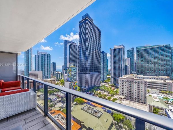 55 SW 9th St, Unit 1804, Miami, FL 33130
