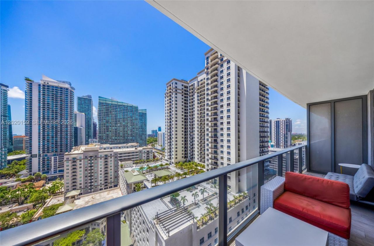 55 SW 9th St, Unit 1804, Miami, FL 33130 Photo