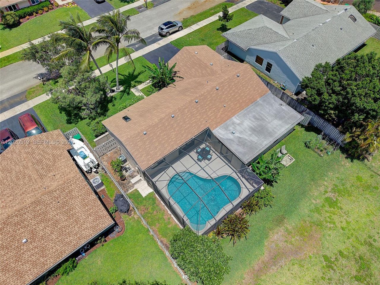 1070 Cedar Creek Way, Davie, FL 33325 Photo