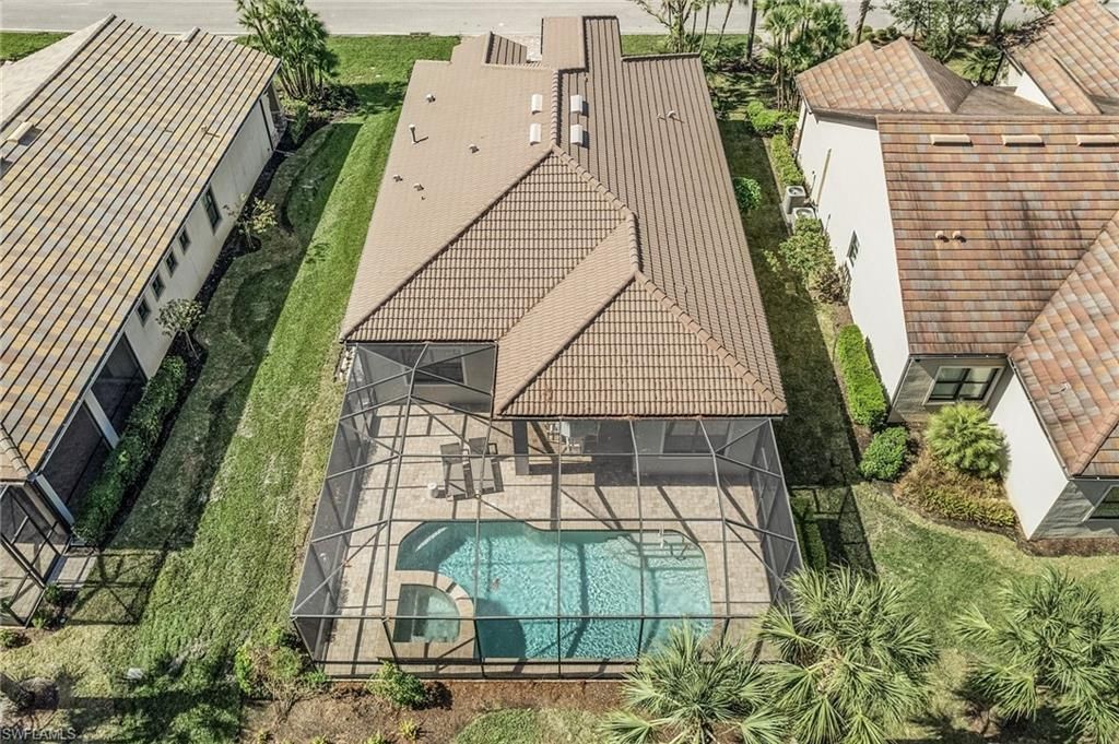 9248 Cormorant Dr, Naples, FL 34120 Photo