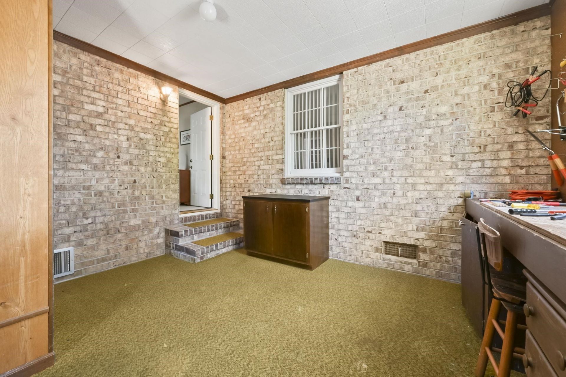 602 Calhoun Rd. Photo 31