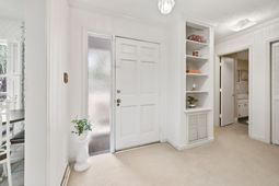 602 Calhoun Rd. photo 4
