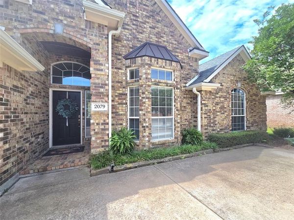 2079 Fair Oaks Circle, Corinth, TX 76210
