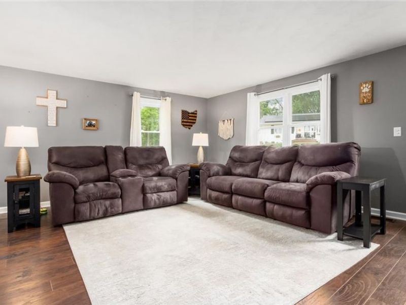 948 N Moorewood Drive, Zanesville, OH 43701 Photo 5