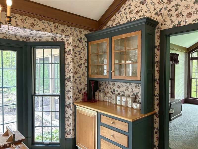 9201 Wilson Mills Road, Chesterland, OH 44026 Photo 2