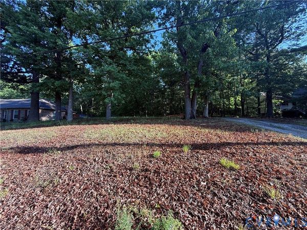2624 Forest Lake Road, Chester, VA 23831