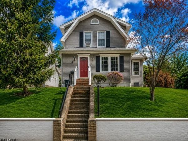 71 Spring St, Nutley, NJ 07110