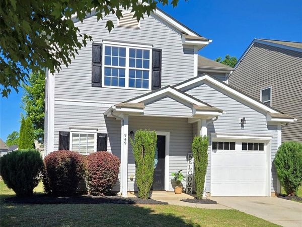 949 Willow Creek Drive , Gastonia, NC 28054