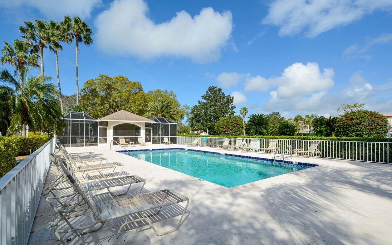 8941 Veranda Way, Unit 522, Sarasota, FL 34238 Photo