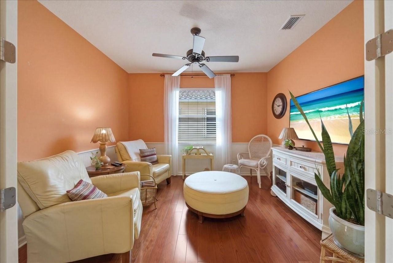 4109 66th Terrace E, Sarasota, FL 34243 Photo