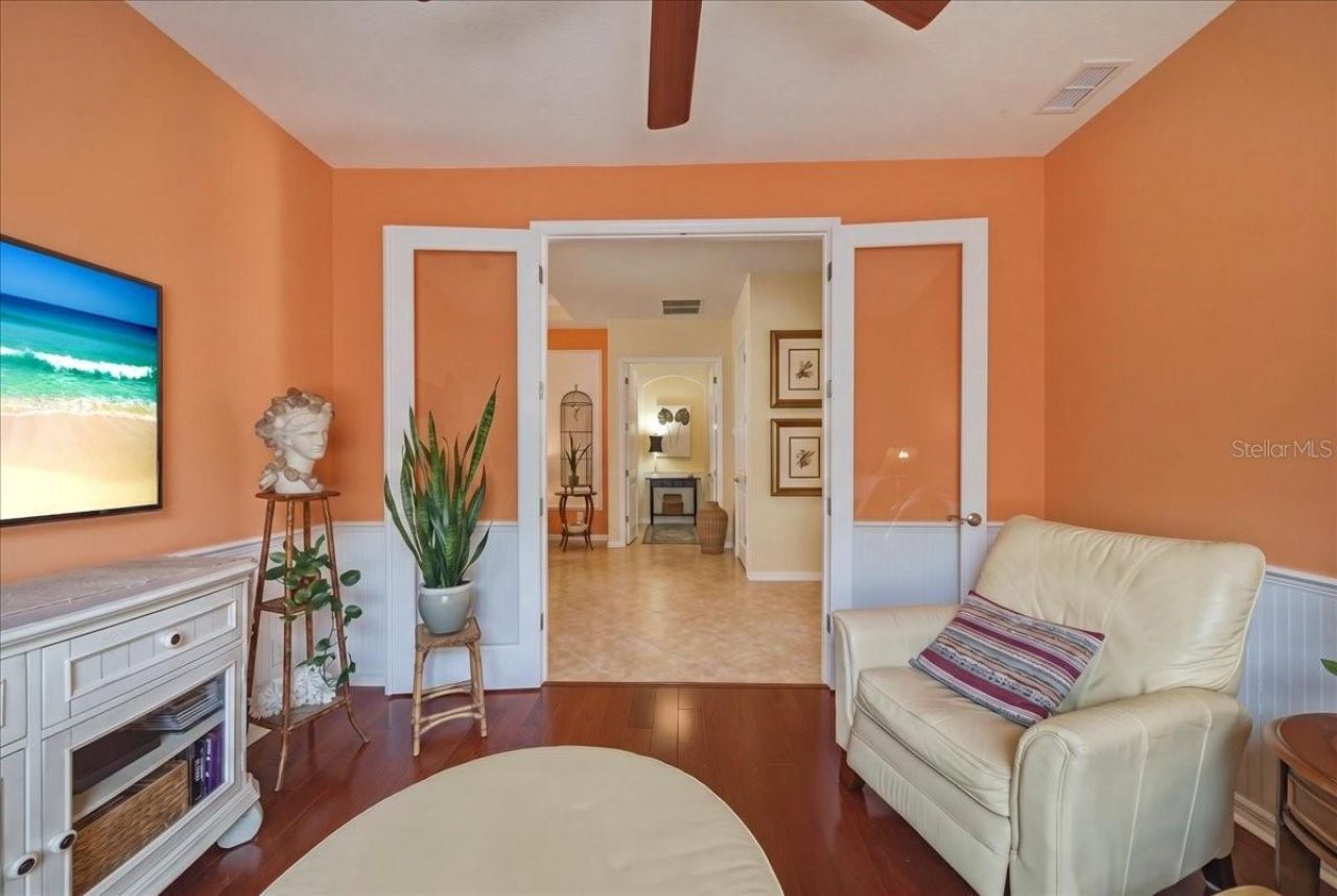 4109 66th Terrace E, Sarasota, FL 34243 Photo