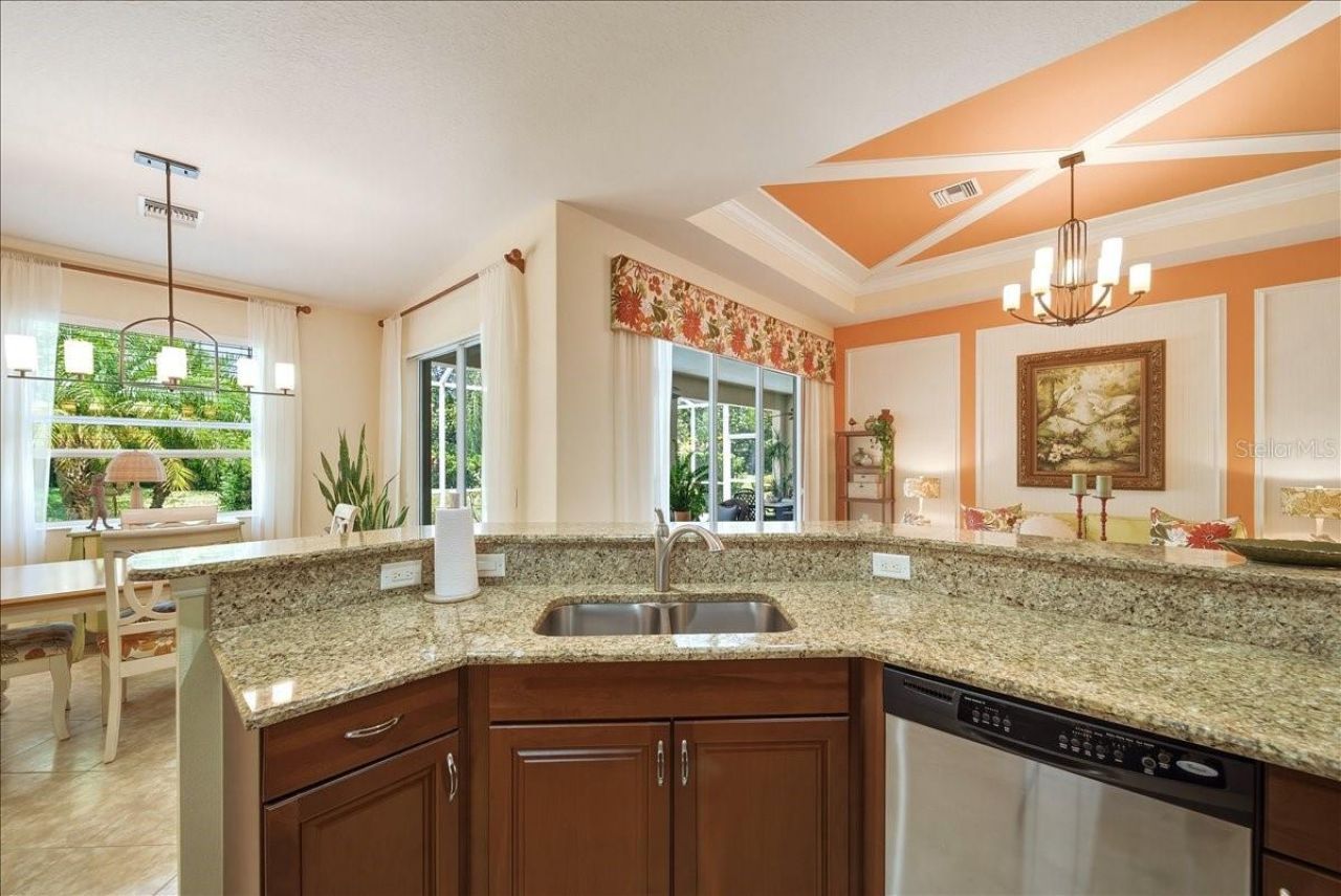 4109 66th Terrace E, Sarasota, FL 34243 Photo